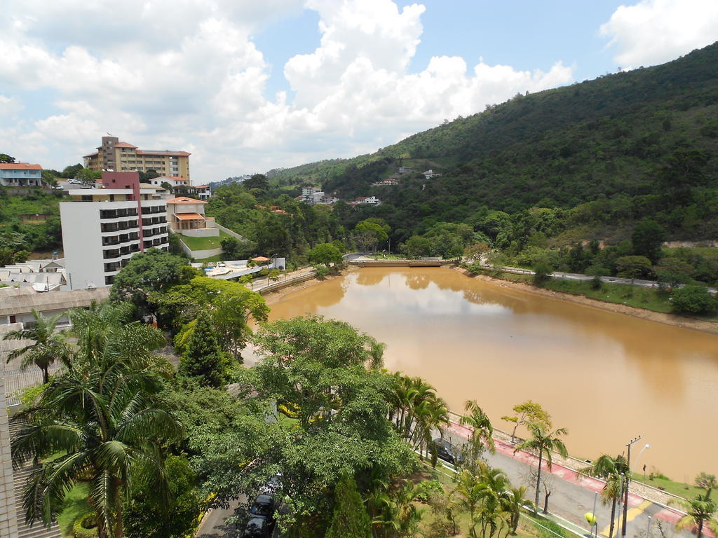 Flat No Hotel Cavalinho Branco อากวัสจิลิงดอยา ภายนอก รูปภาพ